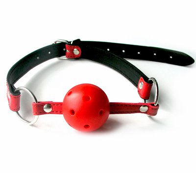 Безопасный кляп Notabu BDSM с отверстиями для дыхания "breathable", красный с черным