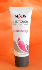 Увлажняющая смазка на водной основе с ароматом клубники Silk Touch Stawberry 50мл