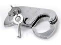 Фиксаторы на пальцы Fetish Fantasy Series Metal Thumb Cuffs