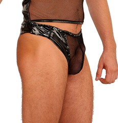 Мужские трусы-тонг (thong) Ledapol, мягкий глянцевый винил, черные, L(50р)