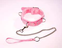 Розовый ошейник Sitabella® BDSM с мехом и поводком