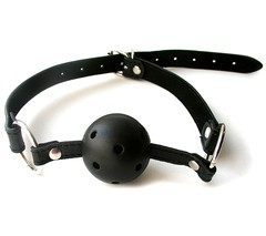 Безопасный кляп Notabu BDSM с отверстиями для дыхания "breathable", черный