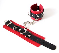 Красно-черные наручники Notabu BDSM