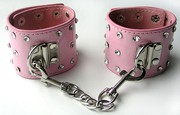 Розовые наручники Notabu BDSM с крупными стразами