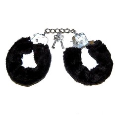 Металлические наручники Love Cuffs с мехом, черные