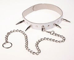Ошейник с шипами и цепью Sitabella® BDSM, натуральная кожа, белый