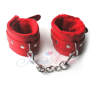 Красные наручники Notabu BDSM с мехом